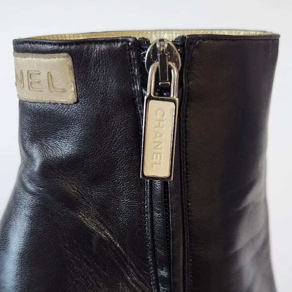 CHANEL Black and Cream‎ Heeled Boots